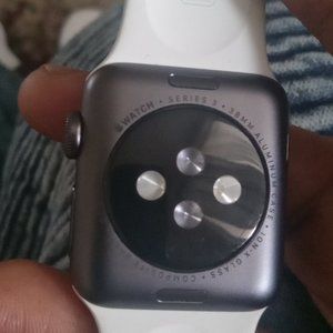 Apple watch series 3